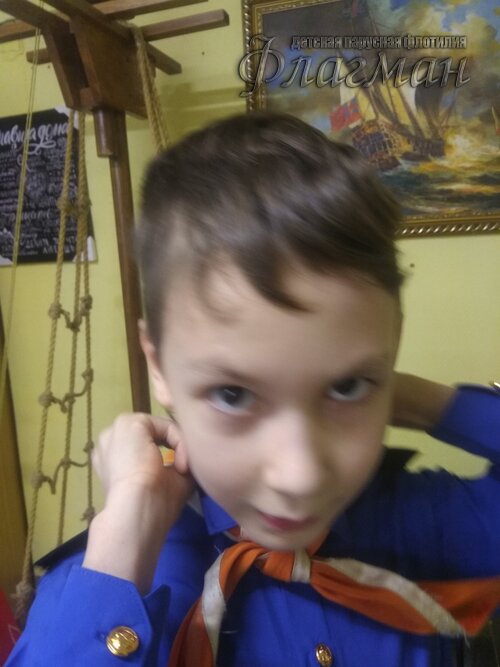 1b7f7c00.ID Photo.030455